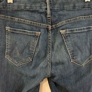 Mother Looker Ankle Fray 25